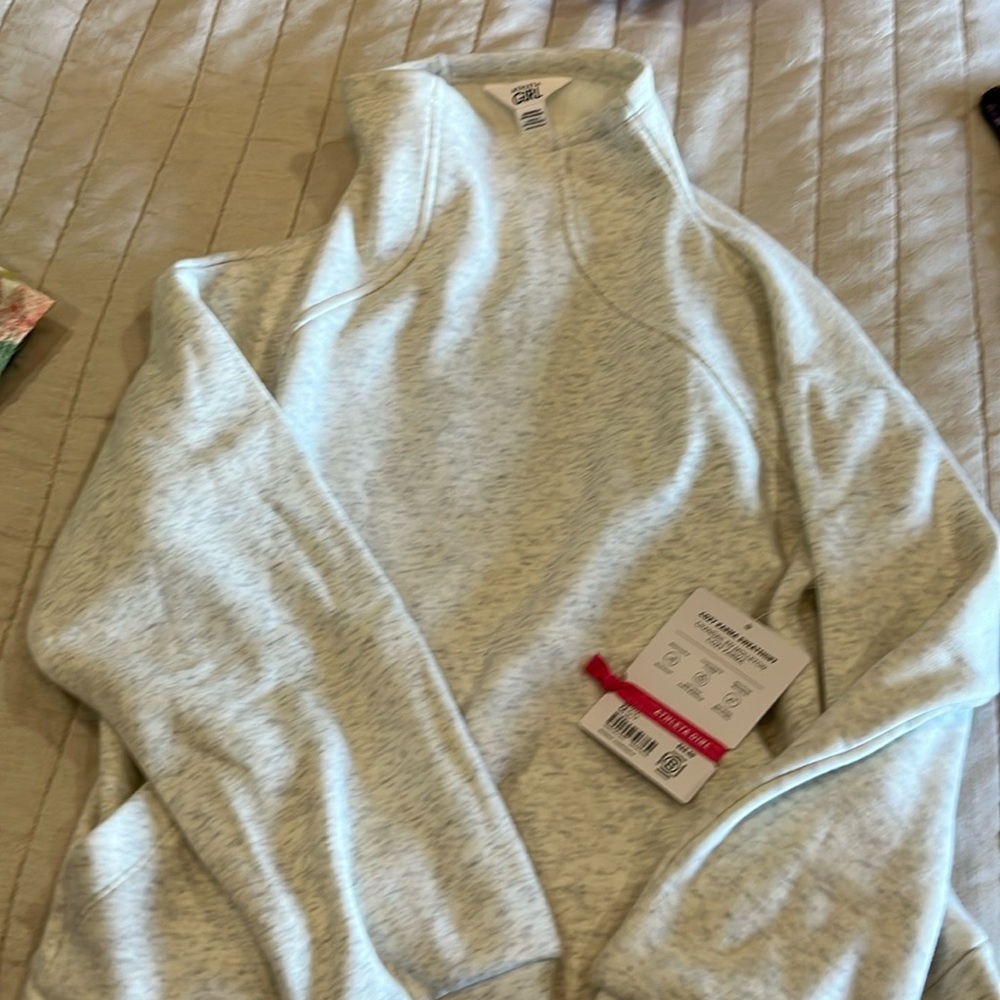 Athlete girl sweatshirt